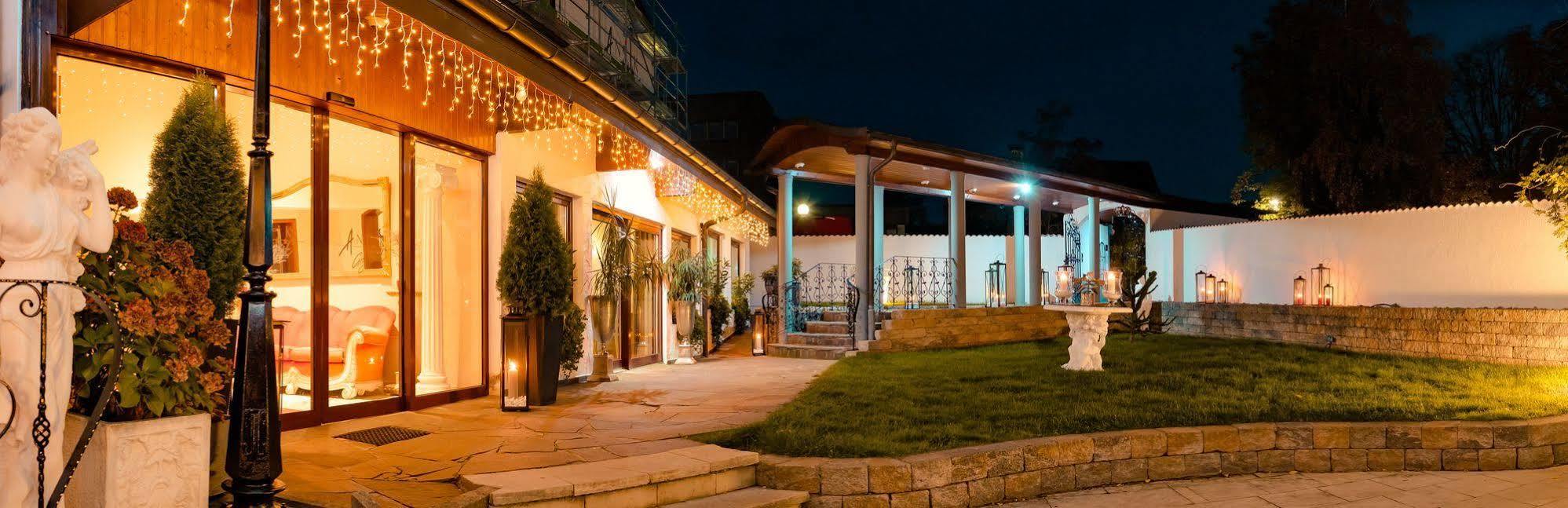 Boutiquehotel Goldhahn Bio Sport & Wellness Aalen Exterior foto
